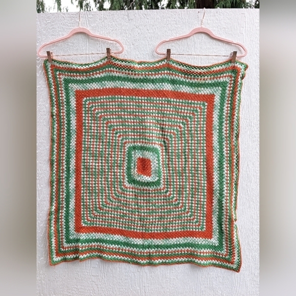 Vintage Handmade Retro Green Orange Crochet Afghan Blanket Throw 42x42 - Picture 1 of 4